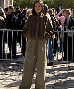 Filename=EMBR003.jpg
Filesize=1185KiB
Dimensions=2001x3000
Date added=Oct 16, 2024 EMBR003.jpg