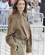 Filename=EMBR021.jpg
Filesize=723KiB
Dimensions=1952x3000
Date added=Oct 16, 2024 EMBR021.jpg